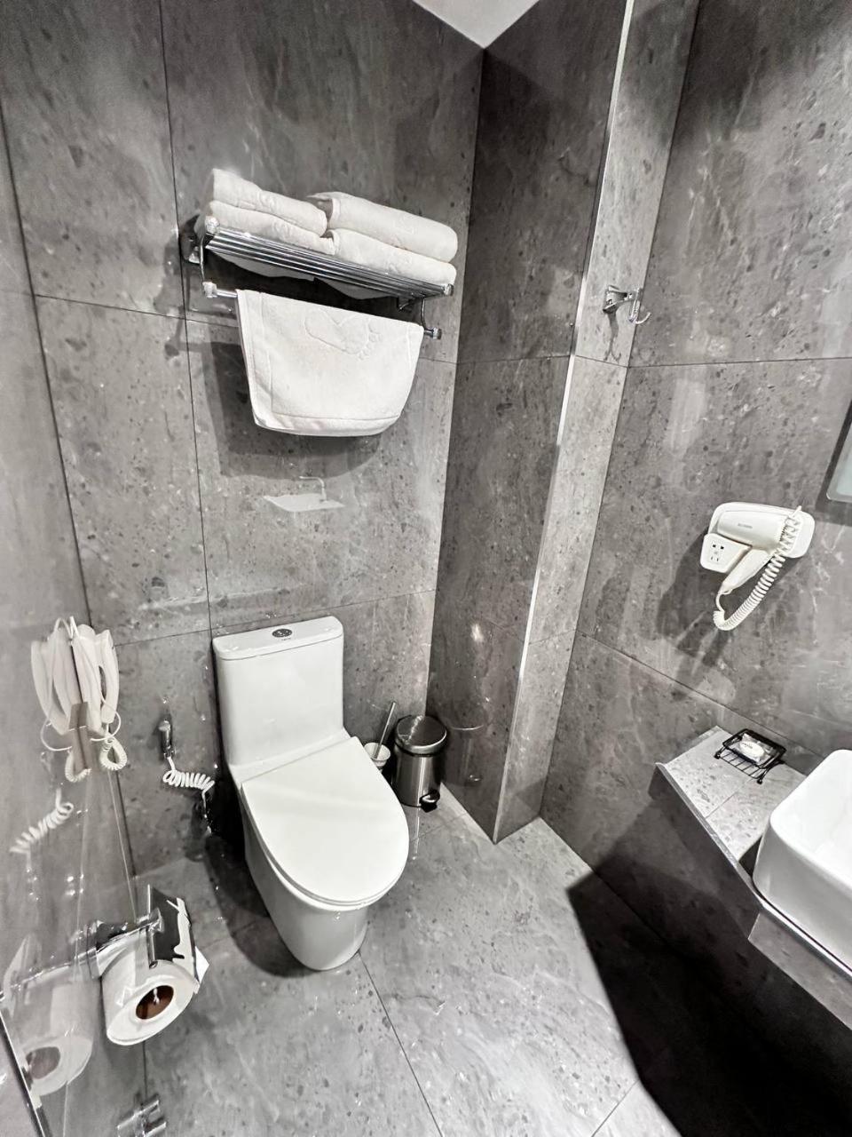 Husma Hotel & Spa Ташкент Екстериор снимка